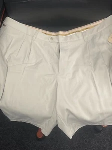 Tommy Bahama 46R NWT Flying Fishbone Shorts Khaki Sands - Picture 1 of 5