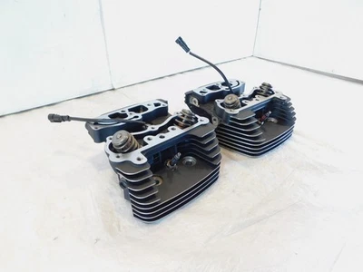 Culatas de cilindro delanteras traseras Harley Davidson Tri & Electra Glide líquido doble refrigeración Foto 1 de 4