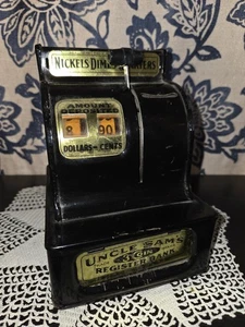 Banco de registro de 3 monedas vintage del Tío Sam - metal negro - Imagen 1 de 7