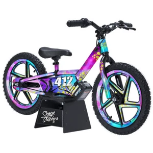 Kit de gráficos 16eDRIVE SPACE KADET Senge compatible con Stacyc - Imagen 1 de 5