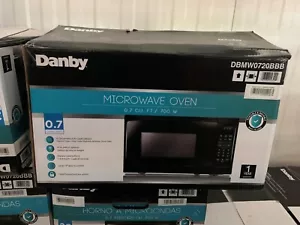 Danby 700W 0.7 cu ft Countertop Microwave with Push Button Door (DBMW0720BBB) - Picture 1 of 3