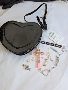 Goth Purse Kawaii Gothic Bag Y2K Heart Shaped Punk Cross Decor Black  - Picture 1 of 10