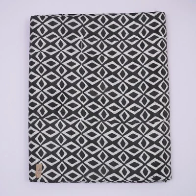 1 Yard Indian Cotton Hand Block Print  Floral Beautiful Craft Sewing Fabric - Image 1 of 4