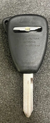 Chrysler Pacifica 2004-2008 llavero; transmisor clave 68273341AC Foto 1 de 2