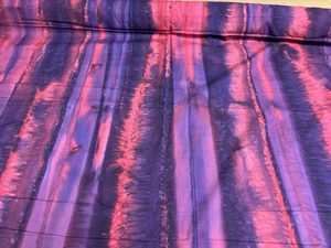 Batikstoff 2,7 Meter rosa lila Streifen handgestempelt 100% Baumwolle. Finale - Bild 1 von 3