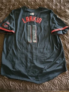 Barry Larkin Autographed Cincinnati Reds City Connect Nike Jersey PSA COA w/tags - Picture 1 of 5