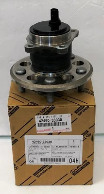 LEXUS OEM FACTORY DRIVERS REAR HUB AND BEARING 2013-2015 ES350 - Image 1 of 2