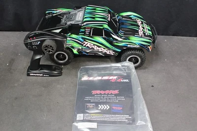 TRAXXAS 68386-4 SLASH FOX 4WD BRUSHLESS SCT  333 - Image 1 of 3