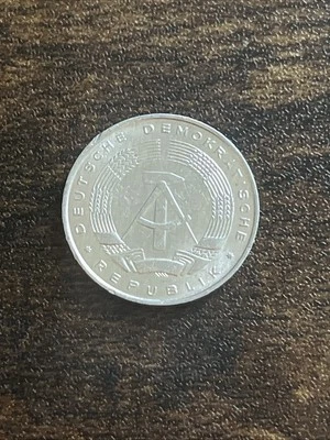 1975 Old East Germany 5 Five Pfennig Actual Coin TB3109* - Image 1 of 2