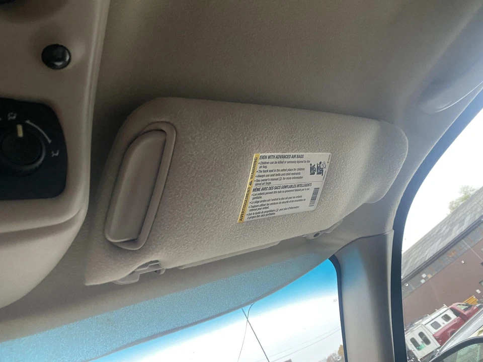 03 GMC YUKON XL 1500 Sun Visor Right Foto 1 de 2