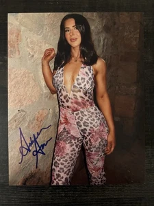 Arkady Aura All Elite Wrestling Signed AEW 8x10 Photo HOT SEXY - Picture 1 of 1