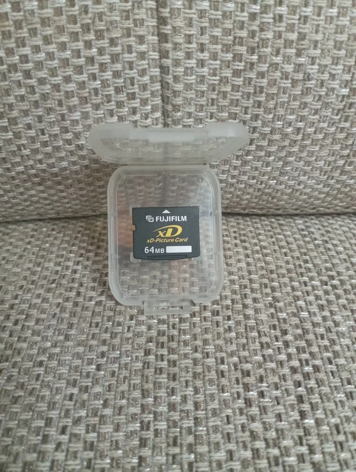 Fujifilm XD Picture Card 64 MB Memory Card - Image 1 of 2
