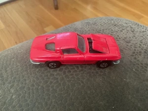 Vintage Ertl Diecast 1/64 Scale Red '63 Chevy Corvette Stingray Split Window Car - Bild 1 von 6