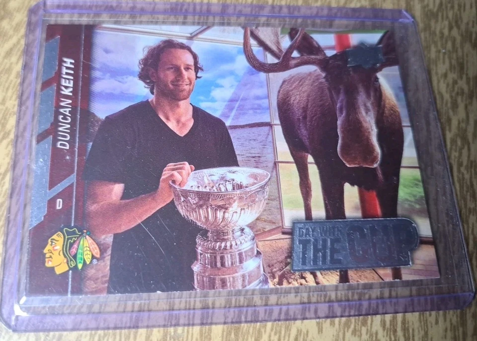 Duncan Keith 2015-16 Upper Deck Day With The Cup Foto 1 de 2
