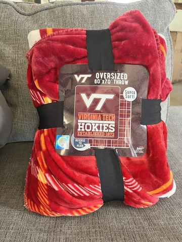 Virginia Tech blanket bedding 60x70 VT Hokies throw THICK NCAA Brand New Cover