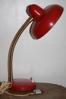 Ancienne petite lampe de table bureau flexible années 50 métal et laiton rouge - Photo 1/4