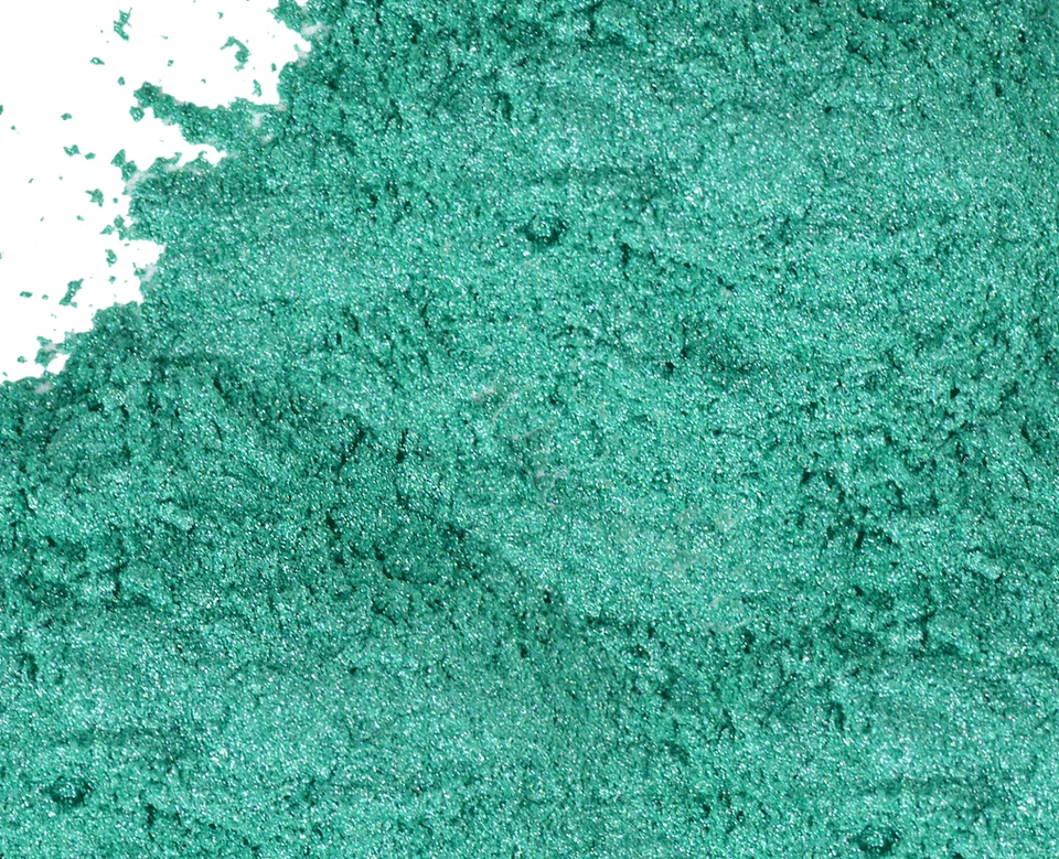 1 OZ  Shimmering Emerald Green Mica Powder - Image 1 of 1