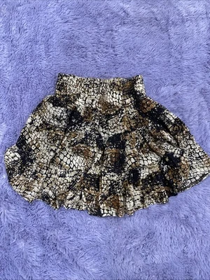 Minifalda RUE 21 con volantes estampado de piel de serpiente talla S Foto 1 de 4