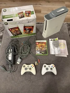 Xbox 360 Console In Box With Lego Indiana Jones And Kung-Fu Panda, 2 Controllers - Picture 1 of 16