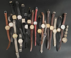 Lot of 20 Seiko vintage watches not tested selling as it is - Picture 1 of 12
