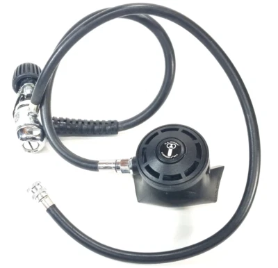 US Divers - Aqua Lung Conshelf SE2 1st & 2nd Stage Scuba Dive Regulator Set Yoke - Image 1 of 4