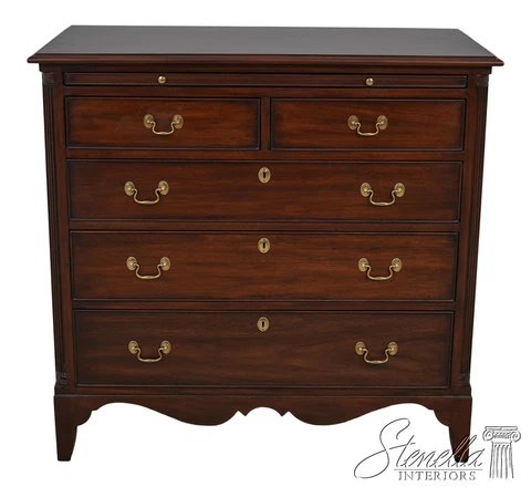 L60731EC: HENKEL HARRIS Mary Henkel Mahogany Chest Cover