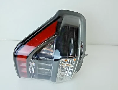 Luz trasera del lado del conductor Depo para Toyota 4Runner LH 2010-2013 Foto 1 de 4