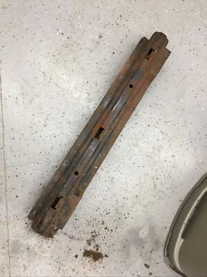 Jeep Grand Cherokee Radiator Core Lower Support front crossmember frame 97 v8  - Image 1 of 4