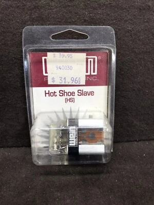 Wein Hot Shoe (HS) Slaves. Brand New in Original Package NOS 940-030 - Image 1 of 3