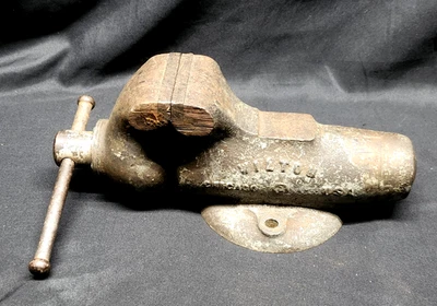 Vintage 1940's Wilton 930 Chicago USA Bullet Bench Vise 3" Jaws - Image 1 of 4