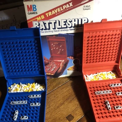 VINTAGE TRAVEL BATTLESHIP GAME  COMPLETE  USED CONDITION  MB GAMES 1982 - Image 1 of 4