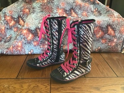 Bongo Talla 13 EE. UU. Niñas Negro Plata Lentejuelas Rayas Tenis Prendas para el torso altas Botas Foto 1 de 4