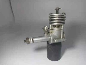 VERY RARE VINTAGE ENGINE LIKE USED 90% COMPRESSION - Picture 1 of 2