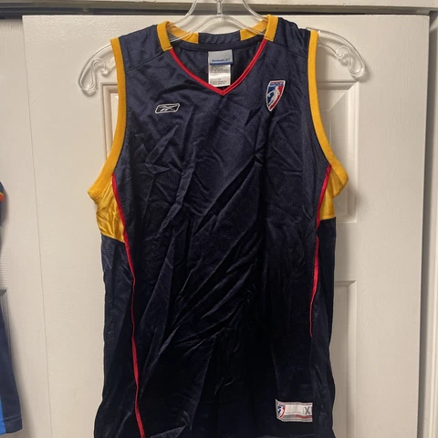 Vintage Reebok WNBA Indiana Fever Women’s Jersey Blank Youth Size XL 16-18 Girls Cover