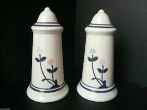 Pfaltzgraff Salt and Pepper Shakers Windsong Design Perfect Condition! - Picture 1 of 3