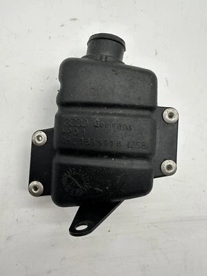 Резонатор всасывающий вакуумный 2002 2003 2004 2005 AUDI A4 B6 3,0 л 06C 133 911 B - Изображение 1 из 3