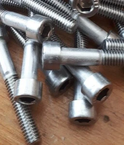 M6 - 6mm X 60mm Stainless Steel Allen Bolts - Cap Head Screws A2 ( PACKS 10 ) - Picture 1 of 21