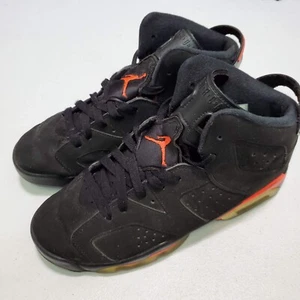 Nike Air Jordan 6 VI Retro Black Infrared Boys Size 6.5 Y Sneakers Shoes - Picture 1 of 10