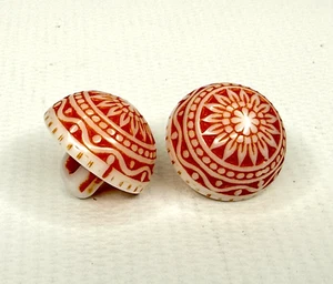 VTG Plastic Shank Buttons Set of 2 Orange White 1/2" Dome Mandala Starburst MCM - Picture 1 of 5