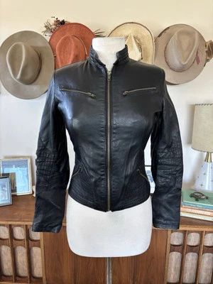 Chaqueta de mujer Vera Pelle negra de cuero vegano con cremallera completa manga larga talla 42 Foto 1 de 4