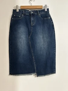 JUMP Denim Women's Size 8 Knee Length Denim Style Skirt Blue - Picture 1 of 8