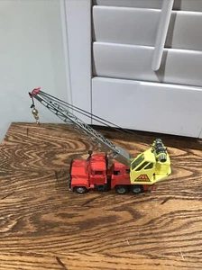 Corgi Major #1154 Mack-Priestman Crane Truck Diecast (Vintage - 1970s) - Picture 1 of 9