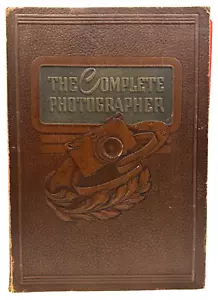 The Complete Photographer Magazine w/Binder 1941 Vol. 1 Issue 1, 2, 3, 4, 5, 6 - Foto 1 di 10