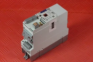 LENZE E84AVSCE7512SX0 Inverter Drives 8400 StateLine C TOP! - Picture 1 of 4