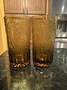 Anthropologie Fleur De Lis Amber Glass Tumbler Barware 20 oz 6 1/4 Lot Of 2 - Picture 1 of 5