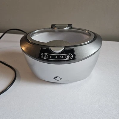 Brookstone Ultrasonic Jewelry Cleaner Silver  Model: CD-2840 - Image 1 of 4