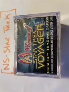 2001 RIttenhouse Women Of STAR TREK Voyager Trading Card Base Set (70) + Wrapper - Picture 1 of 4