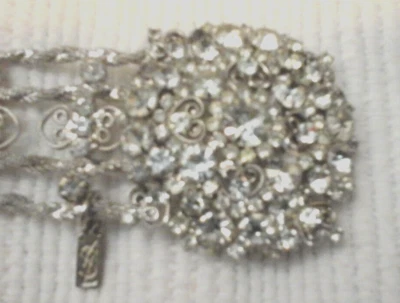 Cinturón Yves Saint Laurent Vintage Años 70 Tono Plata Metal Retorcido Dorado y Diamante Foto 1 de 2