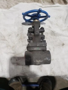 Velan S05-2074B-02NB Manual Steel Socket Weld Globe Valve 1'' 800 A105N - Picture 1 of 3