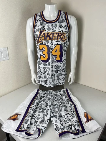 MITCHELL & NESS Men’s LA Lakers Shaquille O’ Neal Jersey / Short Set Size Large Cover